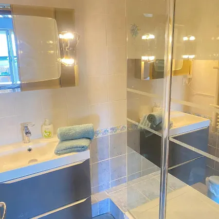Apartment Vue Sur La Marina-6 Pers A Sur